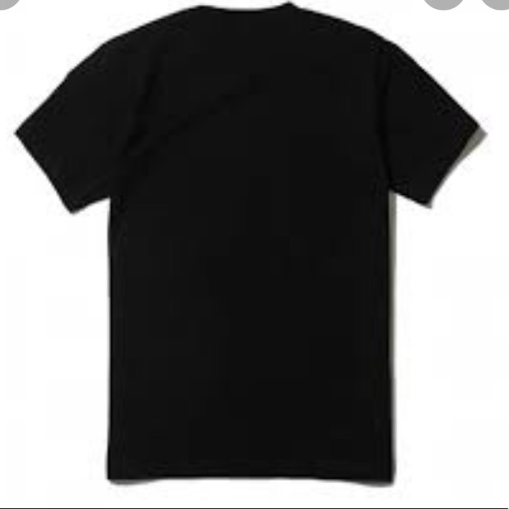 AUTHENTIC Supreme t shirt